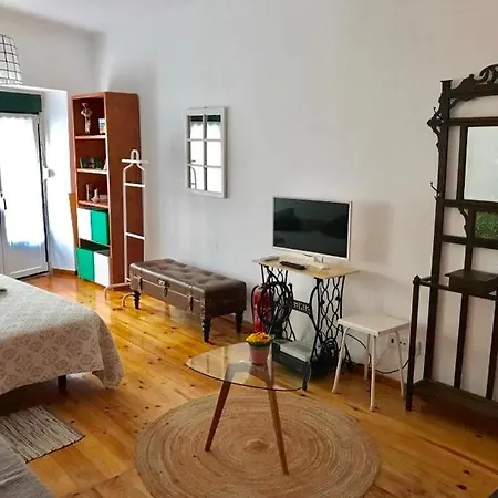 Alfama's Nest Remedios * Lizbona